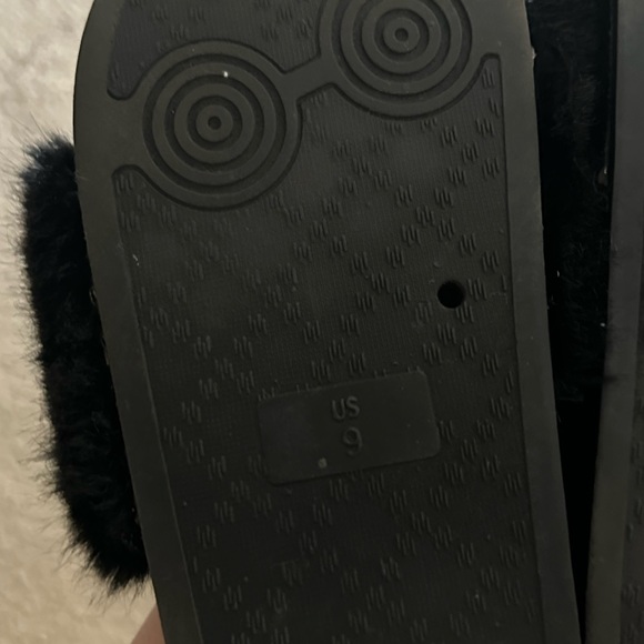 Steve Madden Fur slides - Picture 3 of 4